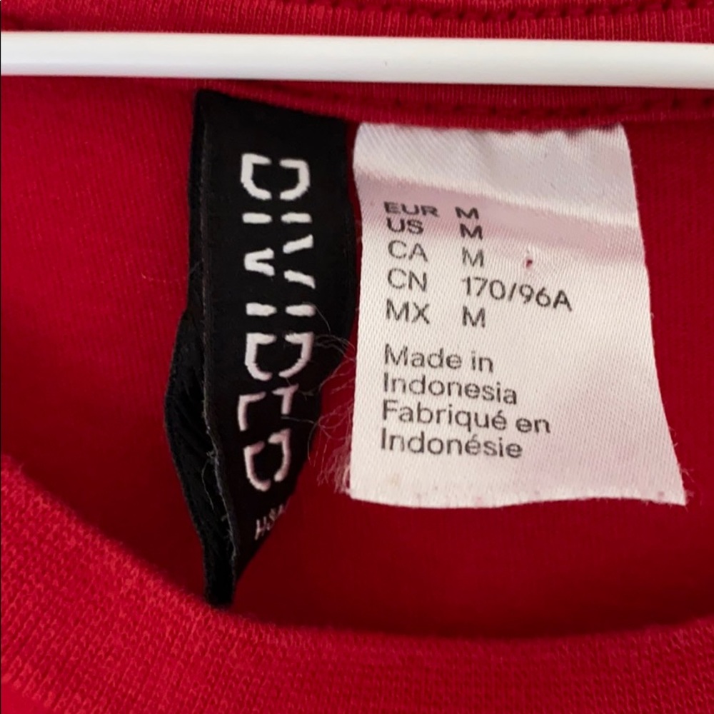 NASA Red Crop Top - Picture 3 of 4